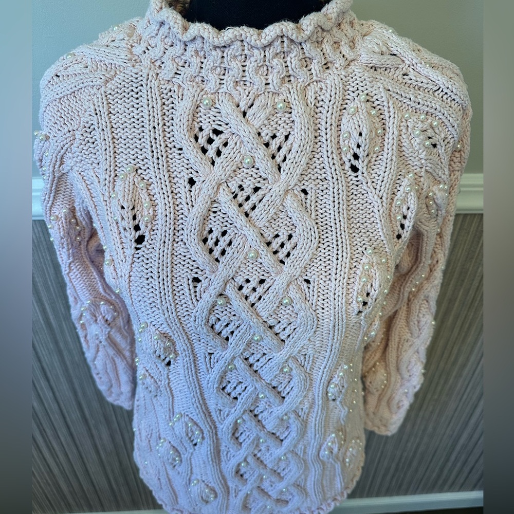 Vintage Yarnworks Pearl Embellished Cable Knit Sweater Pink Cottagecore Medium - Picture 3 of 9